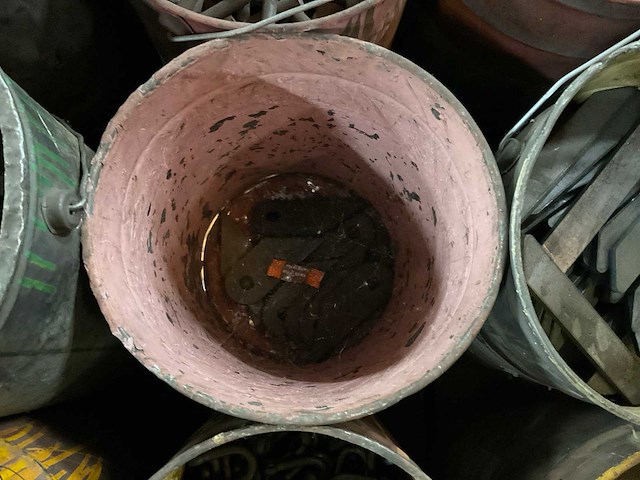 Partij metaalvoorraden - afbeelding 8 van  11