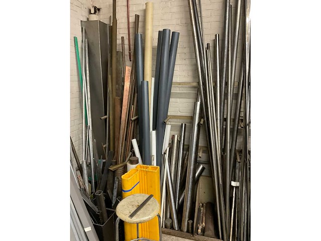 Partij metaalvoorraden - afbeelding 4 van  13