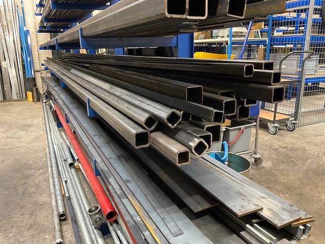 Partij metaalvoorraden - afbeelding 8 van  13