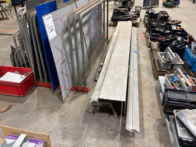 Partij metaalvoorraden - afbeelding 3 van  6