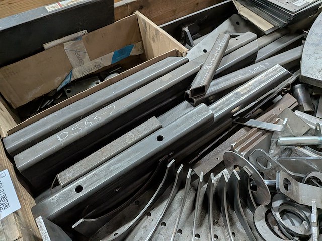 Partij metaalwaren - afbeelding 3 van  9