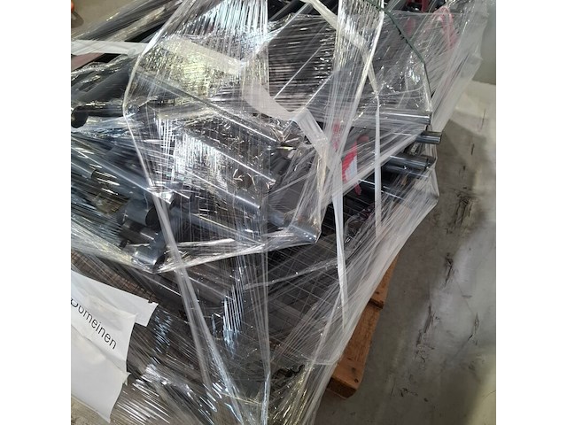 Partij metalen bed onderdelen - afbeelding 6 van  6