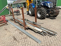 Partij metalen buizen - afbeelding 2 van  4