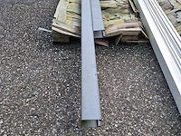 Partij metalen en aluminium profielen - afbeelding 18 van  22