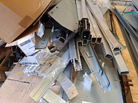 Partij metalen en aluminium profielen - afbeelding 7 van  20