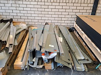 Partij metalen en aluminium profielen - afbeelding 15 van  20