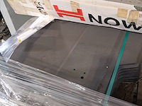 Partij metalen goten en deuren - afbeelding 2 van  6