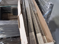 Partij metalen goten en deuren - afbeelding 5 van  6