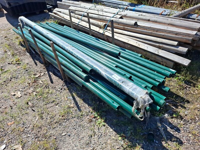 Partij metalen hekwerk buismateriaal groen - afbeelding 2 van  2