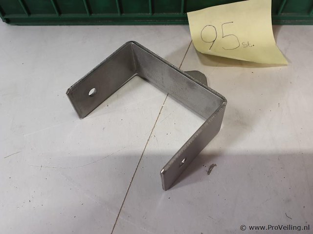 Partij metalen hoekbeugels - 95 stuks - afbeelding 2 van  3