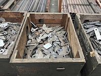 Partij metalen onderdelen - afbeelding 4 van  6