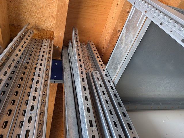 Partij metalen profielen en montagerails - afbeelding 6 van  14