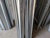 Partij metalen profielen en montagerails - afbeelding 11 van  14