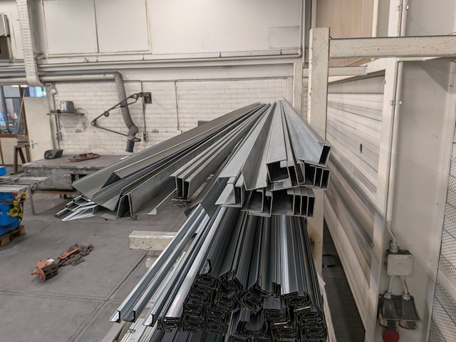 Partij metalen profielen - afbeelding 10 van  13