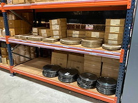 Partij metalen schalen - afbeelding 1 van  10