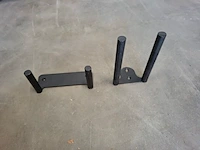 Partij metalen schap/ophang materiaal zwart gemoffeld - afbeelding 3 van  3