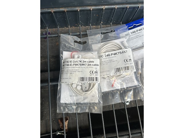 Partij meterkast accessoires en elektronica w.o. bewegingsdetector w.o. aritech, alarmtech, venitem - afbeelding 9 van  10
