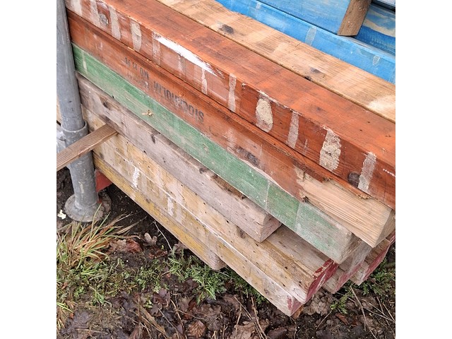 Partij metselprofielen in transportbok - afbeelding 4 van  7