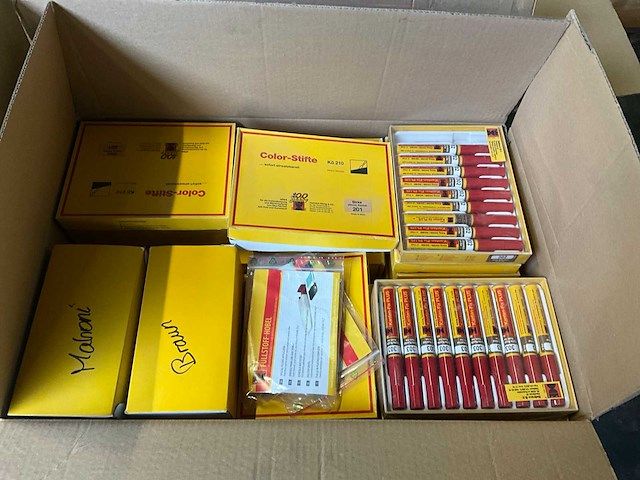 Partij meubel reparatie materiaal - afbeelding 4 van  14