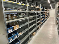 Partij meubelbeslag/kastinrichting