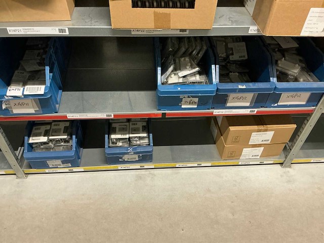 Partij meubelbeslag/kastinrichting - afbeelding 6 van  12