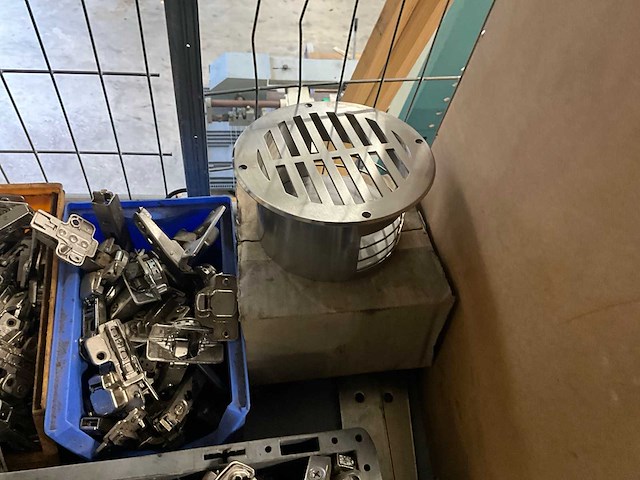 Partij meubelonderdelen & diverse - afbeelding 4 van  5