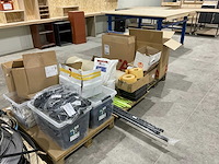 Partij meubelonderdelen - afbeelding 12 van  19