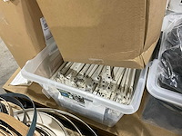 Partij meubelonderdelen - afbeelding 19 van  19