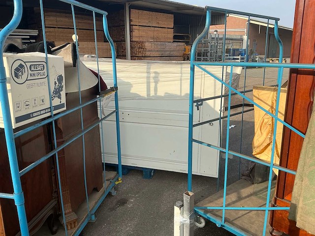 Partij meubels - afbeelding 11 van  22