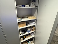 Partij meubelwinkel toebehoren - afbeelding 1 van  4