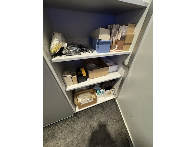 Partij meubelwinkel toebehoren - afbeelding 2 van  4