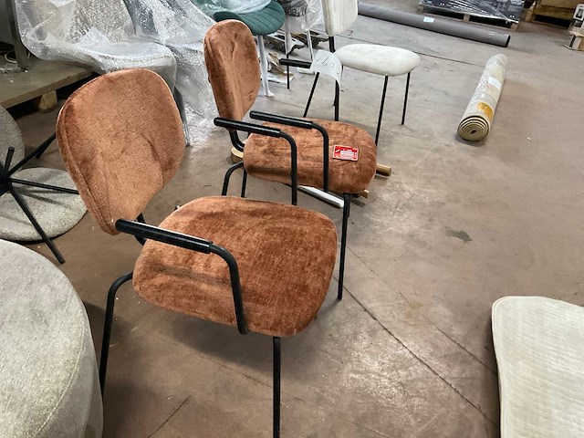 Partij meubilair - afbeelding 2 van  18