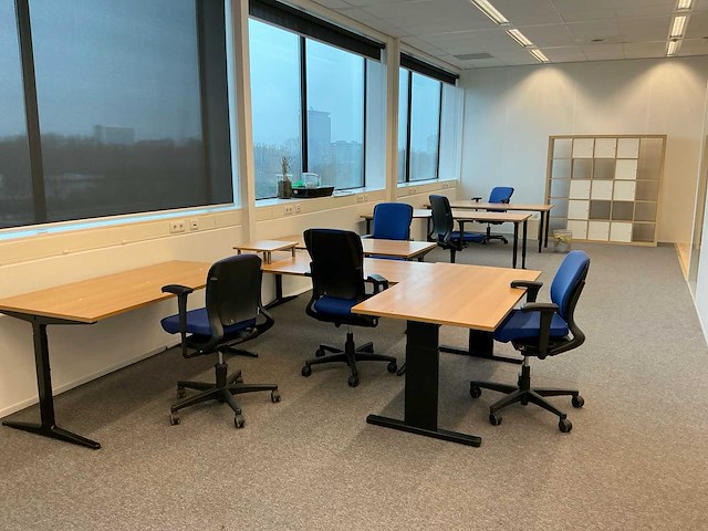 Partij meubilair - afbeelding 24 van  37