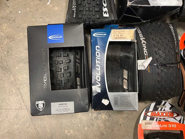 Partij michelin / schwalbe / smaxxis buitenbanden (12x) - afbeelding 4 van  7