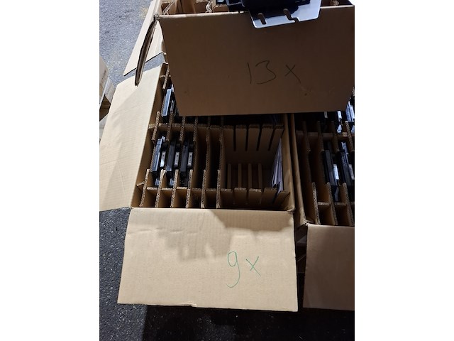 Partij micro omvormer enphase, diverse modellen - afbeelding 2 van  10