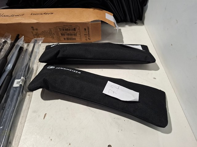 Partij microfoonset en accesoires, shure, sennheiser, 2x ew100, 73x shure 184 rever, diverse - afbeelding 5 van  11