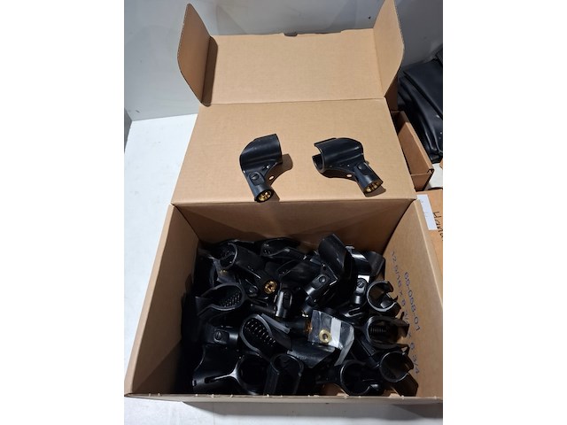 Partij microfoonset en accesoires, shure, sennheiser, 2x ew100, 73x shure 184 rever, diverse - afbeelding 11 van  11