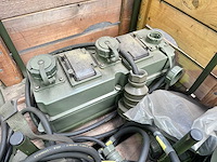 Partij militaire stroomverdeeleenheden - afbeelding 2 van  5