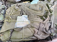 Partij militaire tassen - afbeelding 2 van  5