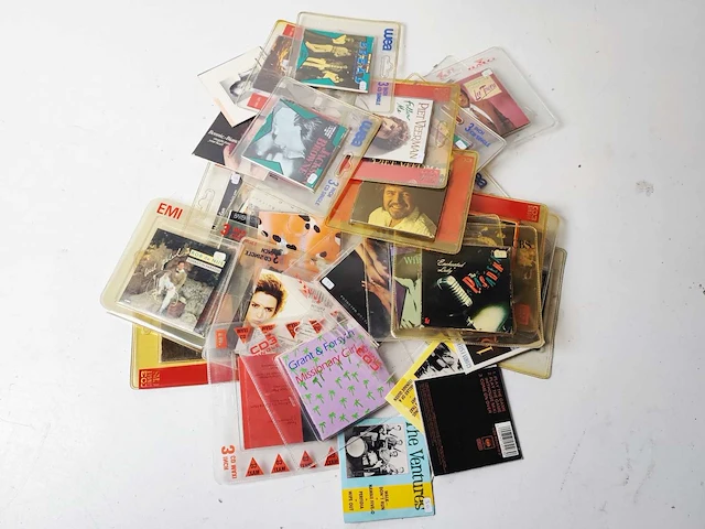 Partij mini discs / cd's 35 stuks - afbeelding 2 van  2