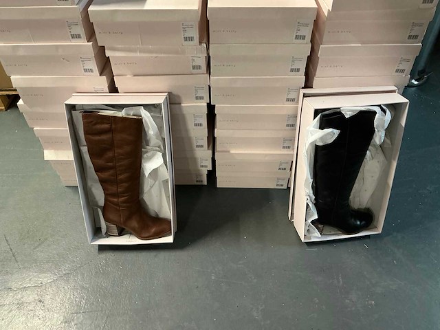 Partij mint&berry laarzen (34x) - afbeelding 1 van  8