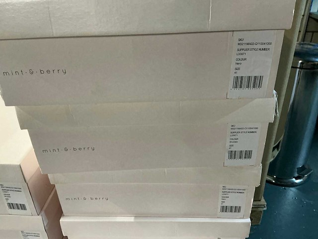 Partij mint&berry laarzen (34x) - afbeelding 7 van  8