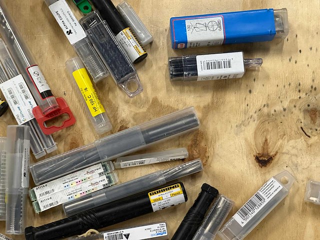 Partij mix boor- en snijgereedschap - afbeelding 7 van  8