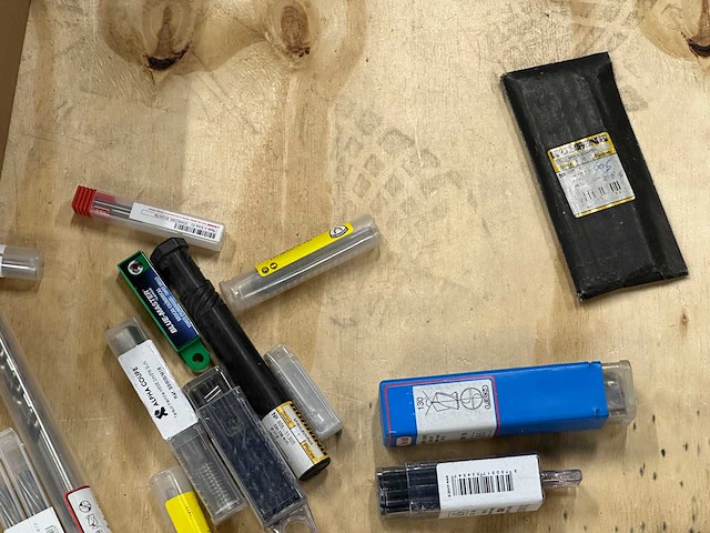 Partij mix boor- en snijgereedschap - afbeelding 8 van  8