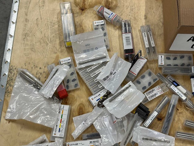 Partij mix boor- en snijgereedschap - afbeelding 7 van  13