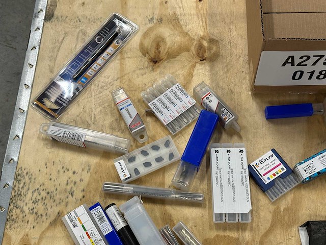 Partij mix boren, ruimers, tappen & wisselplaten - afbeelding 2 van  8