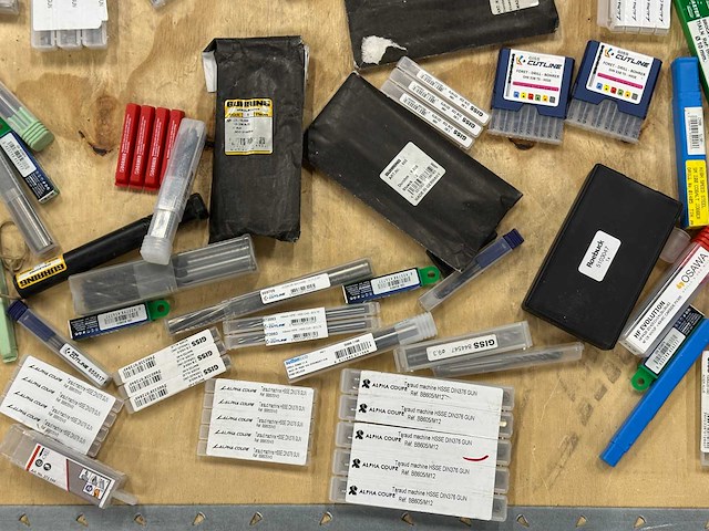 Partij mix boren, ruimers, tappen & wisselplaten - afbeelding 3 van  8