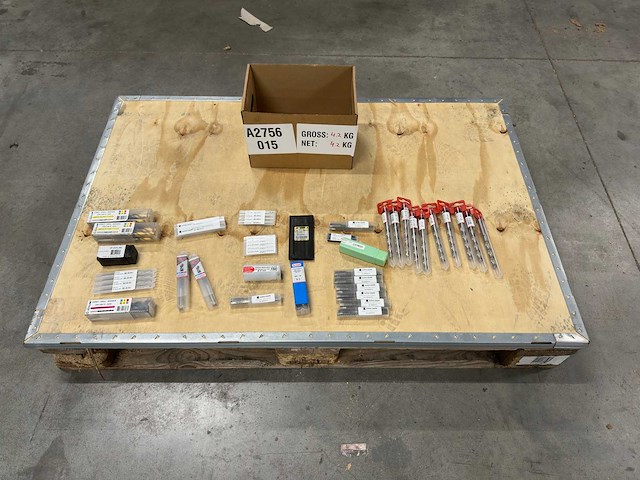 Partij mix boren & tappen - afbeelding 8 van  9