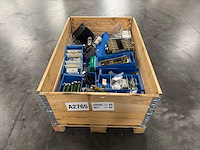 Partij mix electronica & componenten (65kg) - afbeelding 1 van  9