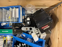 Partij mix electronica & componenten (65kg) - afbeelding 6 van  9